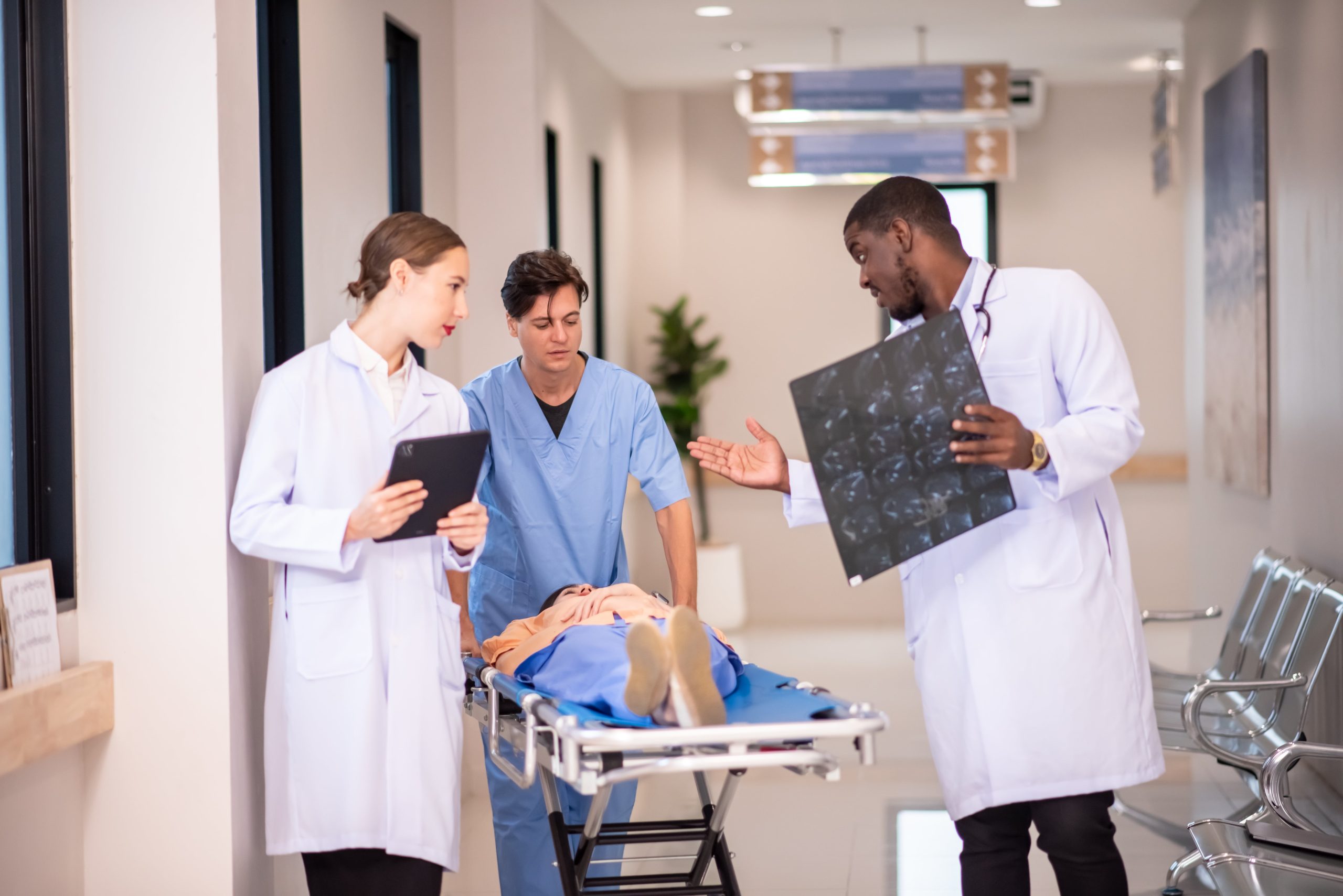 How Medical Malpractice Insurance Protects UAE Doctors, Nurses, Pharmacists and Clinics