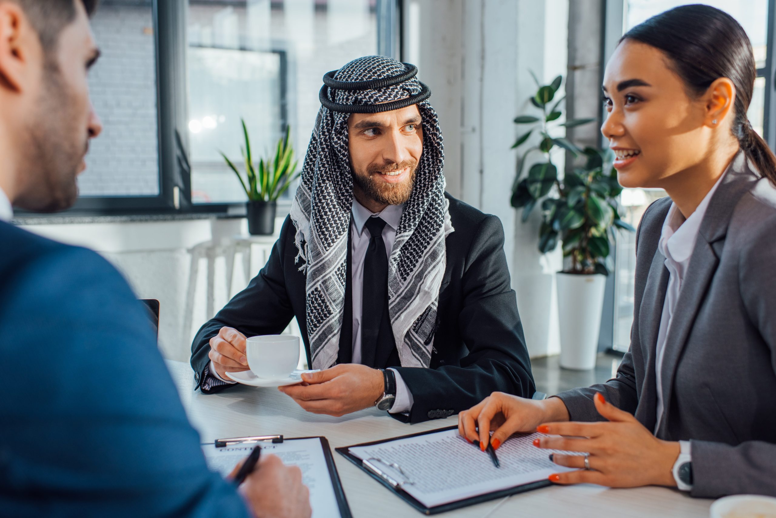 Hiring Your First Employee? Your 2026 Insurance Checklist for Dubai