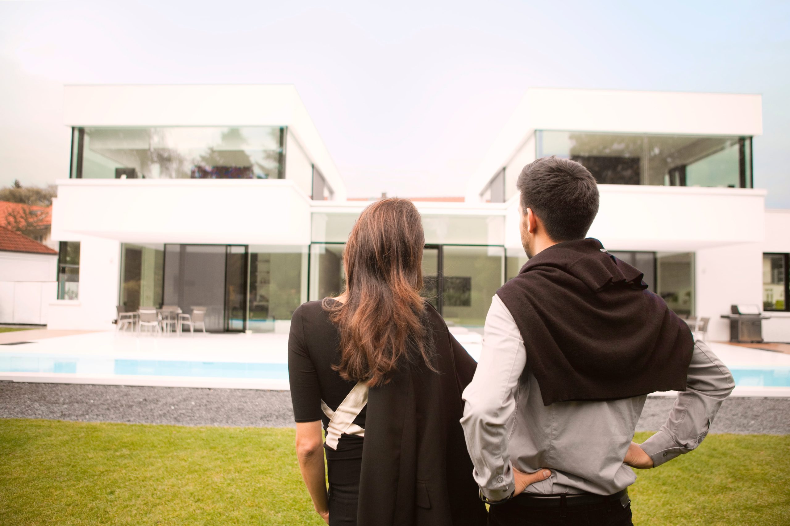 Apartment vs. Villa: How Your Insurance Needs Change